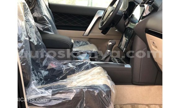 Buy Import Toyota Prado Black Car in Import - Dubai in Central Kenya Buy Import Toyota Prado Black Car in Import - Dubai in Central Kenya