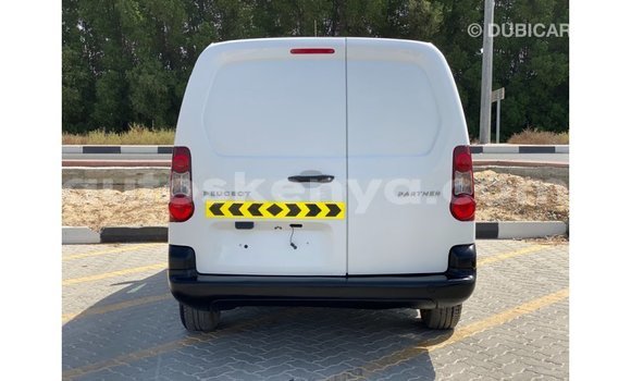 Buy Import Peugeot 604 White Car in Import - Dubai in Central Kenya Buy Import Peugeot 604 White Car in Import - Dubai in Central Kenya