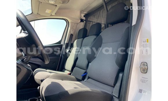 Buy Import Peugeot 604 White Car in Import - Dubai in Central Kenya Buy Import Peugeot 604 White Car in Import - Dubai in Central Kenya