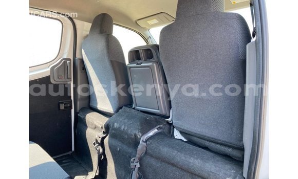 Buy Import Nissan Urvan White Car in Import - Dubai in Central Kenya Buy Import Nissan Urvan White Car in Import - Dubai in Central Kenya