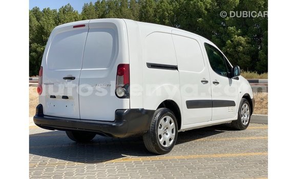 Imported Peugeot Partner White Makiinaa iti Import - Dubai keessatti Central Kenya keessatti Imported Peugeot Partner White Makiinaa iti Import - Dubai keessatti Central Kenya keessatti