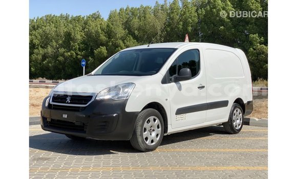 Imported Peugeot Partner White Makiinaa iti Import - Dubai keessatti Central Kenya keessatti Imported Peugeot Partner White Makiinaa iti Import - Dubai keessatti Central Kenya keessatti