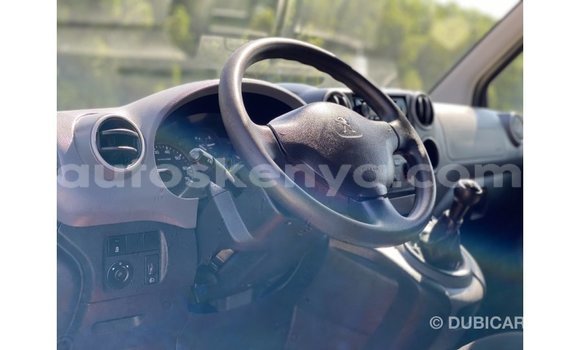 Imported Peugeot Partner White Makiinaa iti Import - Dubai keessatti Central Kenya keessatti Imported Peugeot Partner White Makiinaa iti Import - Dubai keessatti Central Kenya keessatti