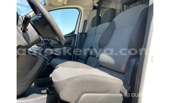 Imported Peugeot Partner White Makiinaa iti Import - Dubai keessatti Central Kenya keessatti Imported Peugeot Partner White Makiinaa iti Import - Dubai keessatti Central Kenya keessatti
