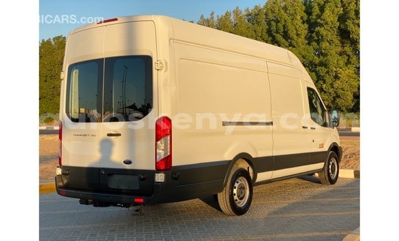 Buy Import Ford Club Wagon White Car in Import - Dubai in Central Kenya Buy Import Ford Club Wagon White Car in Import - Dubai in Central Kenya