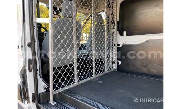 Buy Import Ford Club Wagon White Car in Import - Dubai in Central Kenya Buy Import Ford Club Wagon White Car in Import - Dubai in Central Kenya