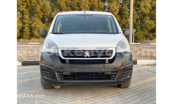 Buy Import Peugeot Partner White Car in Import - Dubai in Central Kenya Buy Import Peugeot Partner White Car in Import - Dubai in Central Kenya