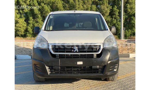 Nunua Imported Peugeot Partner Nyeupe Gari ndani ya Import - Dubai nchini Kati Kenya Nunua Imported Peugeot Partner Nyeupe Gari ndani ya Import - Dubai nchini Kati Kenya