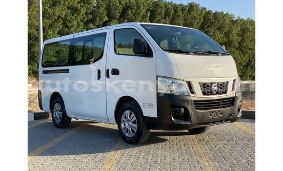 Imported Nissan Urvan White Makiinaa iti Import - Dubai keessatti Central Kenya keessatti Imported Nissan Urvan White Makiinaa iti Import - Dubai keessatti Central Kenya keessatti