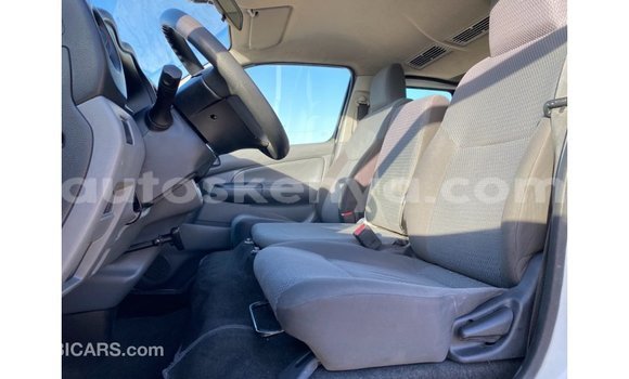 Imported Nissan Urvan White Makiinaa iti Import - Dubai keessatti Central Kenya keessatti Imported Nissan Urvan White Makiinaa iti Import - Dubai keessatti Central Kenya keessatti