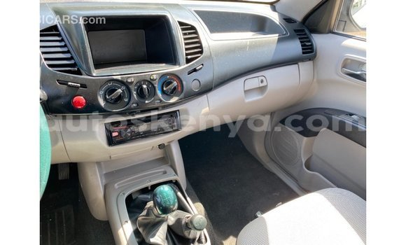 Buy Import Mitsubishi L200 White Car in Import - Dubai in Central Kenya Buy Import Mitsubishi L200 White Car in Import - Dubai in Central Kenya
