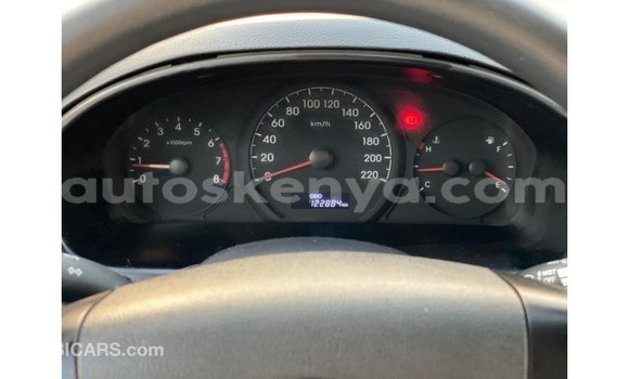Nunua Imported Hyundai Chorus Nyeupe Lori ndani ya Import - Dubai nchini Kati Kenya Nunua Imported Hyundai Chorus Nyeupe Lori ndani ya Import - Dubai nchini Kati Kenya