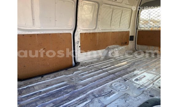 Imported Toyota Hiace White Makiinaa iti Import - Dubai keessatti Central Kenya keessatti Imported Toyota Hiace White Makiinaa iti Import - Dubai keessatti Central Kenya keessatti