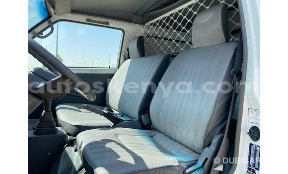 Nunua Imported Mitsubishi L300 Nyeupe Gari ndani ya Import - Dubai nchini Kati Kenya Nunua Imported Mitsubishi L300 Nyeupe Gari ndani ya Import - Dubai nchini Kati Kenya