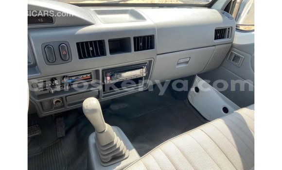 Nunua Imported Mitsubishi L300 Nyeupe Gari ndani ya Import - Dubai nchini Kati Kenya Nunua Imported Mitsubishi L300 Nyeupe Gari ndani ya Import - Dubai nchini Kati Kenya