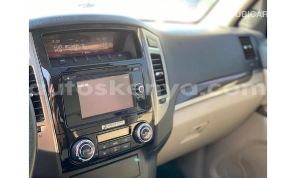 Buy Import Mitsubishi Pajero White Car in Import - Dubai in Central Kenya Buy Import Mitsubishi Pajero White Car in Import - Dubai in Central Kenya