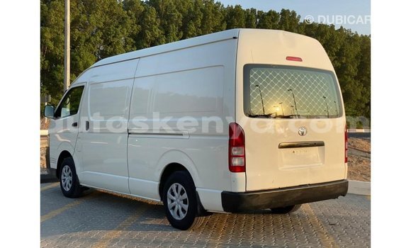 Nunua Imported Toyota Hiace Nyeupe Gari ndani ya Import - Dubai nchini Kati Kenya Nunua Imported Toyota Hiace Nyeupe Gari ndani ya Import - Dubai nchini Kati Kenya