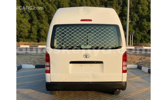 Nunua Imported Toyota Hiace Nyeupe Gari ndani ya Import - Dubai nchini Kati Kenya Nunua Imported Toyota Hiace Nyeupe Gari ndani ya Import - Dubai nchini Kati Kenya