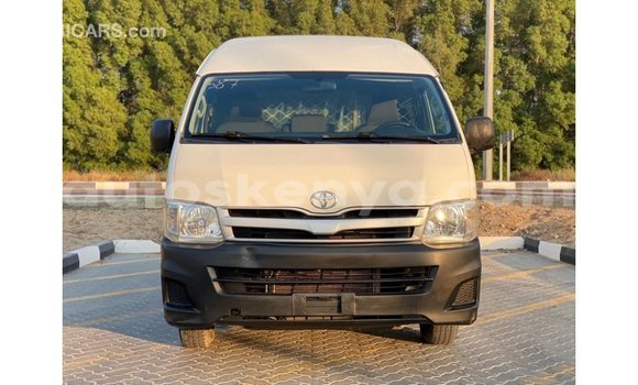 Nunua Imported Toyota Hiace Nyeupe Gari ndani ya Import - Dubai nchini Kati Kenya Nunua Imported Toyota Hiace Nyeupe Gari ndani ya Import - Dubai nchini Kati Kenya