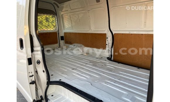 Nunua Imported Toyota Hiace Nyeupe Gari ndani ya Import - Dubai nchini Kati Kenya Nunua Imported Toyota Hiace Nyeupe Gari ndani ya Import - Dubai nchini Kati Kenya
