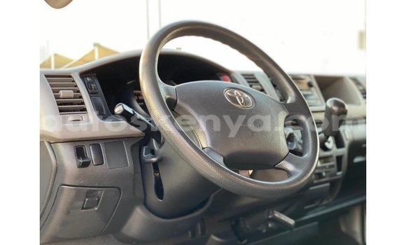 Nunua Imported Toyota Hiace Nyeupe Gari ndani ya Import - Dubai nchini Kati Kenya Nunua Imported Toyota Hiace Nyeupe Gari ndani ya Import - Dubai nchini Kati Kenya