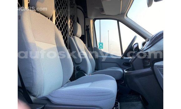 Buy Import Ford Club Wagon White Car in Import - Dubai in Central Kenya Buy Import Ford Club Wagon White Car in Import - Dubai in Central Kenya