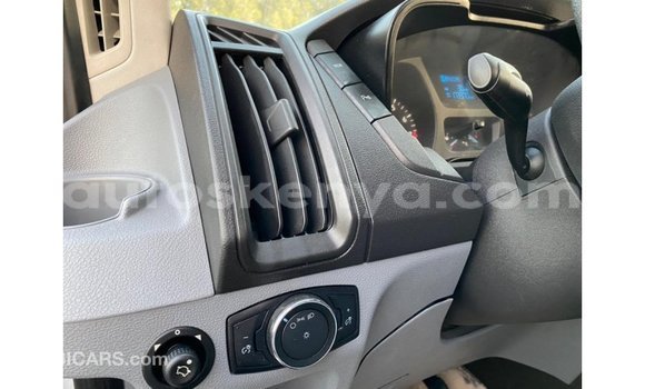 Buy Import Ford Club Wagon White Car in Import - Dubai in Central Kenya Buy Import Ford Club Wagon White Car in Import - Dubai in Central Kenya