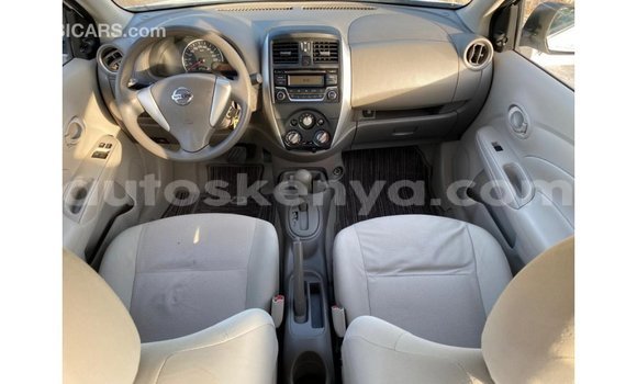 Nunua Imported Nissan Sunny Nyeupe Gari ndani ya Import - Dubai nchini Kati Kenya Nunua Imported Nissan Sunny Nyeupe Gari ndani ya Import - Dubai nchini Kati Kenya