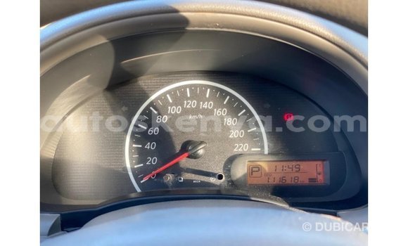 Nunua Imported Nissan Sunny Nyeupe Gari ndani ya Import - Dubai nchini Kati Kenya Nunua Imported Nissan Sunny Nyeupe Gari ndani ya Import - Dubai nchini Kati Kenya