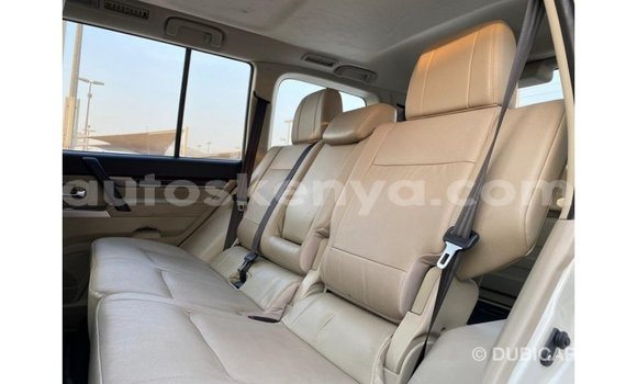 Buy Import Mitsubishi Pajero White Car in Import - Dubai in Central Kenya Buy Import Mitsubishi Pajero White Car in Import - Dubai in Central Kenya