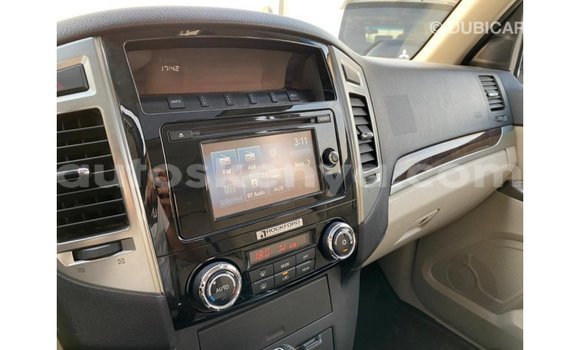 Buy Import Mitsubishi Pajero White Car in Import - Dubai in Central Kenya Buy Import Mitsubishi Pajero White Car in Import - Dubai in Central Kenya