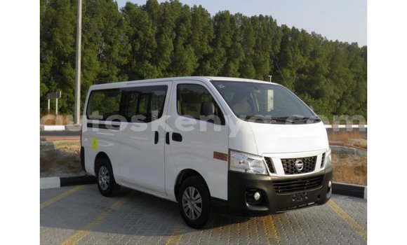 Nunua Imported Nissan Urvan Nyeupe Gari ndani ya Import - Dubai nchini Kati Kenya Nunua Imported Nissan Urvan Nyeupe Gari ndani ya Import - Dubai nchini Kati Kenya