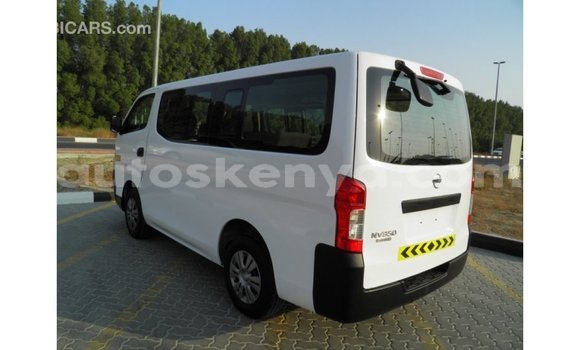 Nunua Imported Nissan Urvan Nyeupe Gari ndani ya Import - Dubai nchini Kati Kenya Nunua Imported Nissan Urvan Nyeupe Gari ndani ya Import - Dubai nchini Kati Kenya