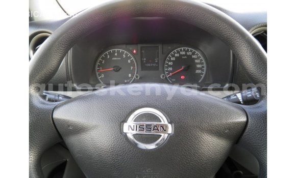 Nunua Imported Nissan Urvan Nyeupe Gari ndani ya Import - Dubai nchini Kati Kenya Nunua Imported Nissan Urvan Nyeupe Gari ndani ya Import - Dubai nchini Kati Kenya
