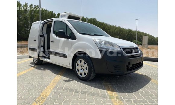Nunua Imported Peugeot Partner Nyeupe Gari ndani ya Import - Dubai nchini Kati Kenya Nunua Imported Peugeot Partner Nyeupe Gari ndani ya Import - Dubai nchini Kati Kenya