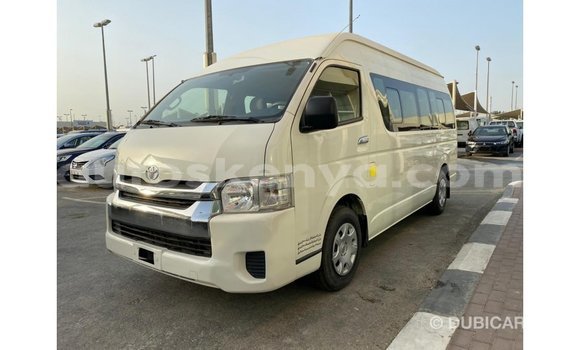 Buy Import Toyota Hiace White Car in Import - Dubai in Central Kenya Buy Import Toyota Hiace White Car in Import - Dubai in Central Kenya