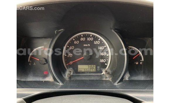 Imported Toyota Hiace White Makiinaa iti Import - Dubai keessatti Central Kenya keessatti Imported Toyota Hiace White Makiinaa iti Import - Dubai keessatti Central Kenya keessatti