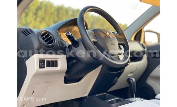 Imported Mitsubishi Mirage White Makiinaa iti Import - Dubai keessatti Central Kenya keessatti Imported Mitsubishi Mirage White Makiinaa iti Import - Dubai keessatti Central Kenya keessatti