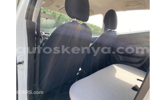 Nunua Imported Mitsubishi Mirage Nyeupe Gari ndani ya Import - Dubai nchini Kati Kenya Nunua Imported Mitsubishi Mirage Nyeupe Gari ndani ya Import - Dubai nchini Kati Kenya