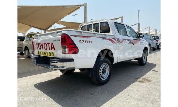 Buy Import Toyota Hilux White Car in Import - Dubai in Central Kenya Buy Import Toyota Hilux White Car in Import - Dubai in Central Kenya