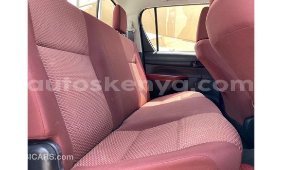 Buy Import Toyota Hilux White Car in Import - Dubai in Central Kenya Buy Import Toyota Hilux White Car in Import - Dubai in Central Kenya