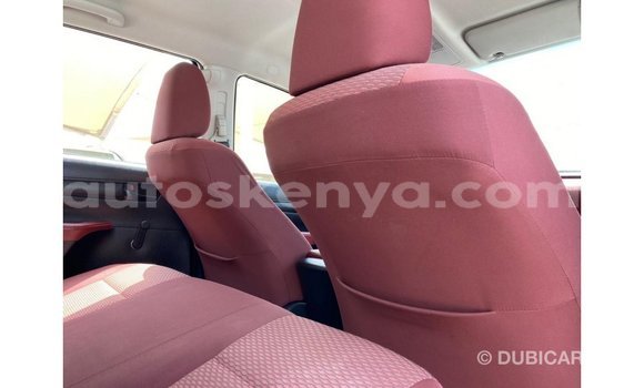 Buy Import Toyota Hilux White Car in Import - Dubai in Central Kenya Buy Import Toyota Hilux White Car in Import - Dubai in Central Kenya