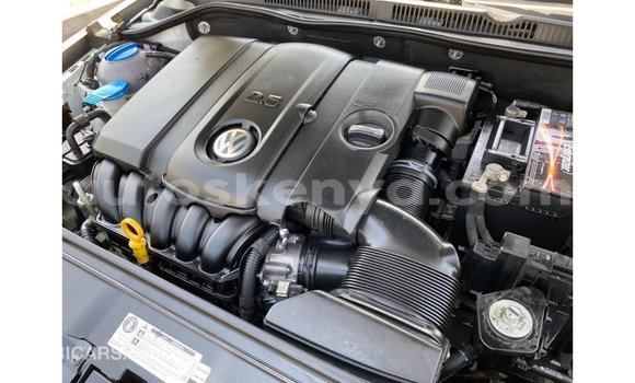 Imported Volkswagen Jetta White Makiinaa iti Import - Dubai keessatti Central Kenya keessatti Imported Volkswagen Jetta White Makiinaa iti Import - Dubai keessatti Central Kenya keessatti