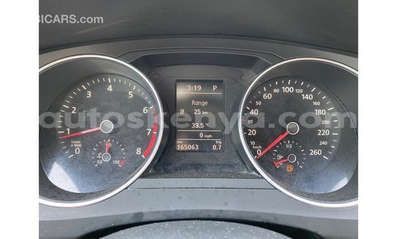 Imported Volkswagen Jetta White Makiinaa iti Import - Dubai keessatti Central Kenya keessatti Imported Volkswagen Jetta White Makiinaa iti Import - Dubai keessatti Central Kenya keessatti