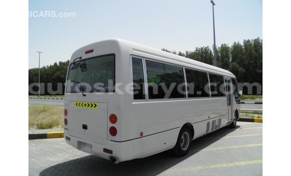 Imported Mitsubishi Carisma White Makiinaa iti Import - Dubai keessatti Central Kenya keessatti Imported Mitsubishi Carisma White Makiinaa iti Import - Dubai keessatti Central Kenya keessatti