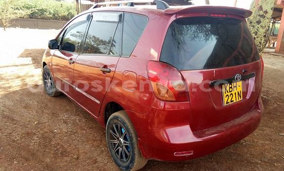Oofamaa Toyota Spacio Red Makiinaa iti Ol Kalou keessatti Central Kenya keessatti Oofamaa Toyota Spacio Red Makiinaa iti Ol Kalou keessatti Central Kenya keessatti