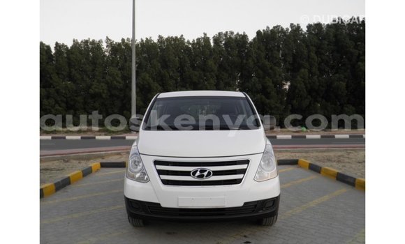 Buy Import Hyundai Chorus White Truck in Import - Dubai in Central Kenya Buy Import Hyundai Chorus White Truck in Import - Dubai in Central Kenya