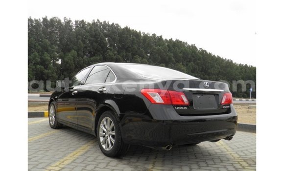 Buy Import Lexus ES Black Car in Import - Dubai in Central Kenya Buy Import Lexus ES Black Car in Import - Dubai in Central Kenya