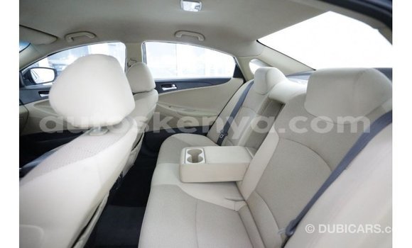 Nunua Imported Hyundai Sonata Nyeusi Gari ndani ya Import - Dubai nchini Kati Kenya Nunua Imported Hyundai Sonata Nyeusi Gari ndani ya Import - Dubai nchini Kati Kenya