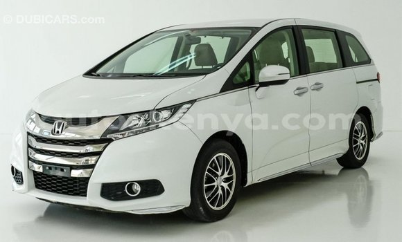 Nunua Imported Honda C Nyeupe Bike ndani ya Import - Dubai nchini Kati Kenya Nunua Imported Honda C Nyeupe Bike ndani ya Import - Dubai nchini Kati Kenya